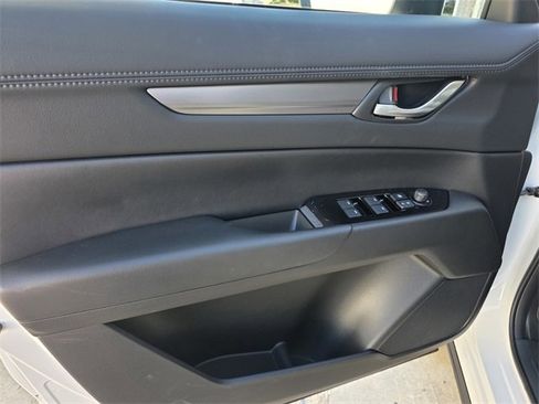 New 2025 MAZDA CX-5 AWD 2.5 S w/ Preferred Package image 8
