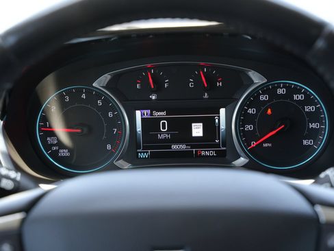 Used 2019 Chevrolet Traverse Premier w/ Redline Edition FWD image 12
