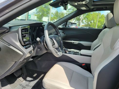 Used 2023 Lexus RX 350 Premium image 10