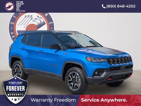 New 2026 Jeep Compass Trailhawk image 1