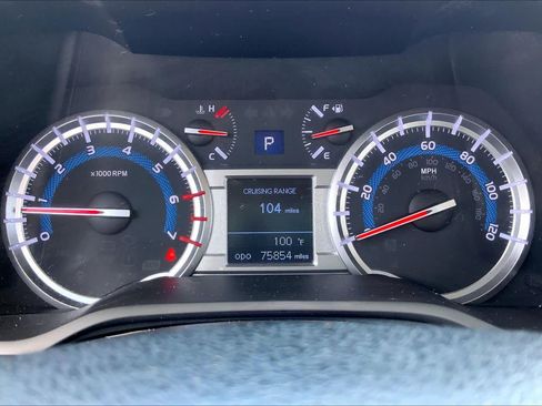 Used 2018 Toyota 4Runner SR5 RWD image 25
