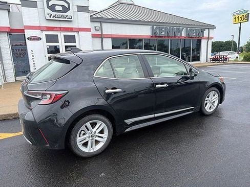 Used 2019 Toyota Corolla SE w/ SE Option Package FWD image 9