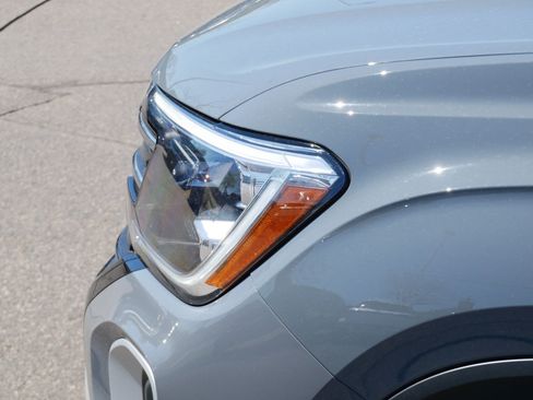 Certified 2025 Volkswagen Atlas Peak Edition SE AWD/4WD image 16