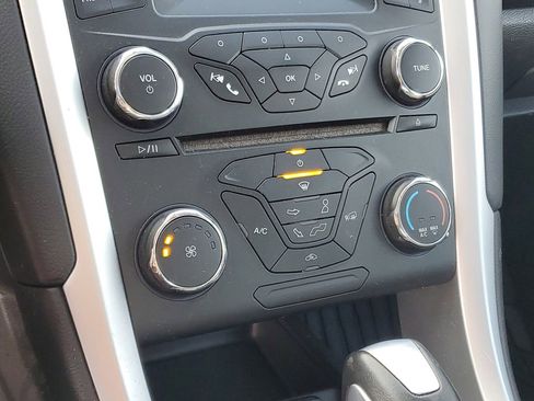 Used 2013 Ford Fusion SE image 18