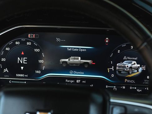 Used 2024 Chevrolet Silverado 2500 LTZ w/ LTZ Convenience Package image 34