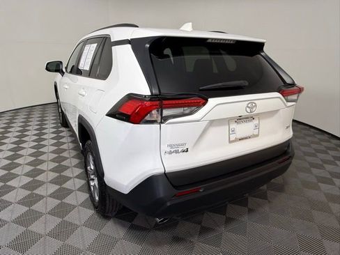 Used 2024 Toyota RAV4 XLE FWD image 4