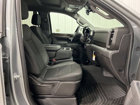 New 2025 Chevrolet Silverado 1500 LT image 8