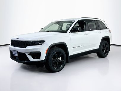 Used 2023 Jeep Grand Cherokee Limited w/ Black Appearance Package