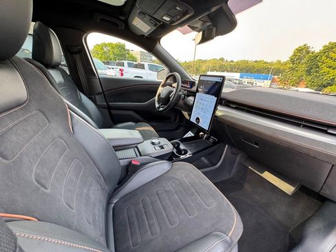 Used 2023 Ford Mustang Mach-E GT AWD/4WD image 18