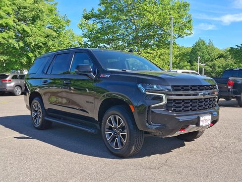 Used 2021 Chevrolet Tahoe Z71 w/ Z71 Signature Package AWD/4WD image 4
