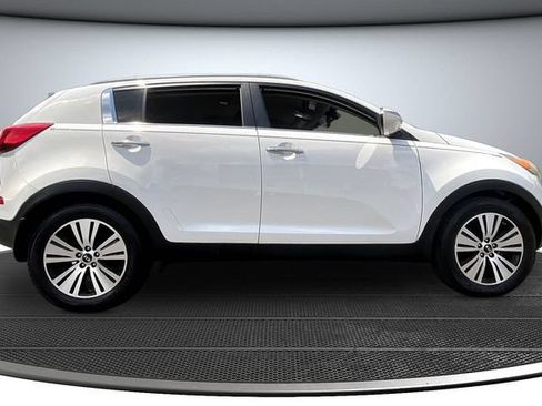 Used 2015 Kia Sportage EX FWD image 4