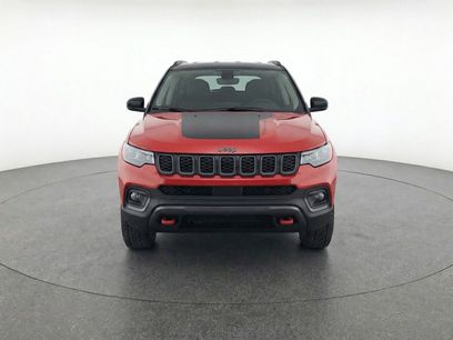 Used 2025 Jeep Compass Trailhawk