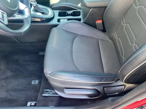 Used 2024 Kia Forte GT-Line FWD image 7
