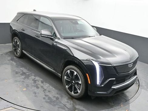 New 2025 Cadillac Escalade IQ Sport 2 image 34