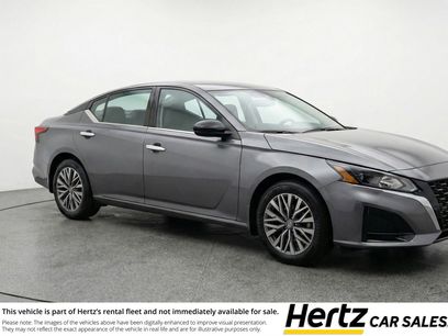 Used 2025 Nissan Altima 2.5 SV