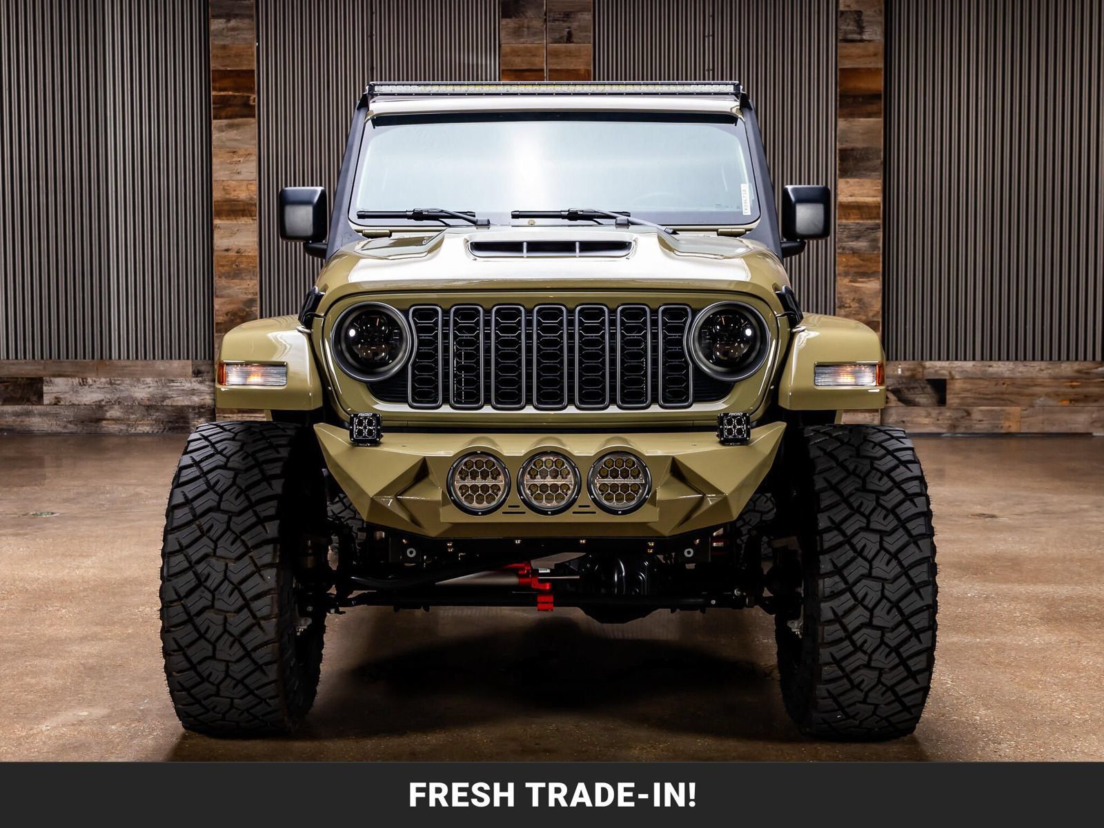 Used 2025 Jeep Wrangler Unlimited Sport AWD/4WD image 3