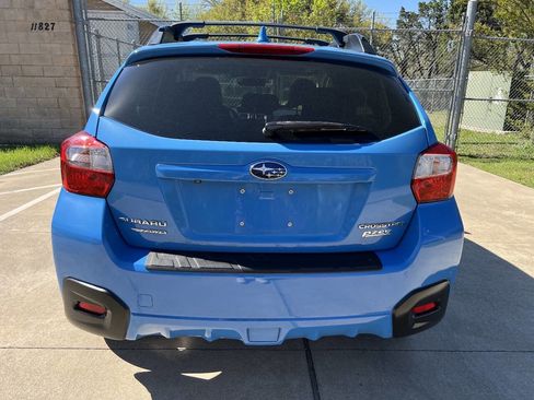 Used 2017 Subaru Crosstrek 2.0i Limited image 11