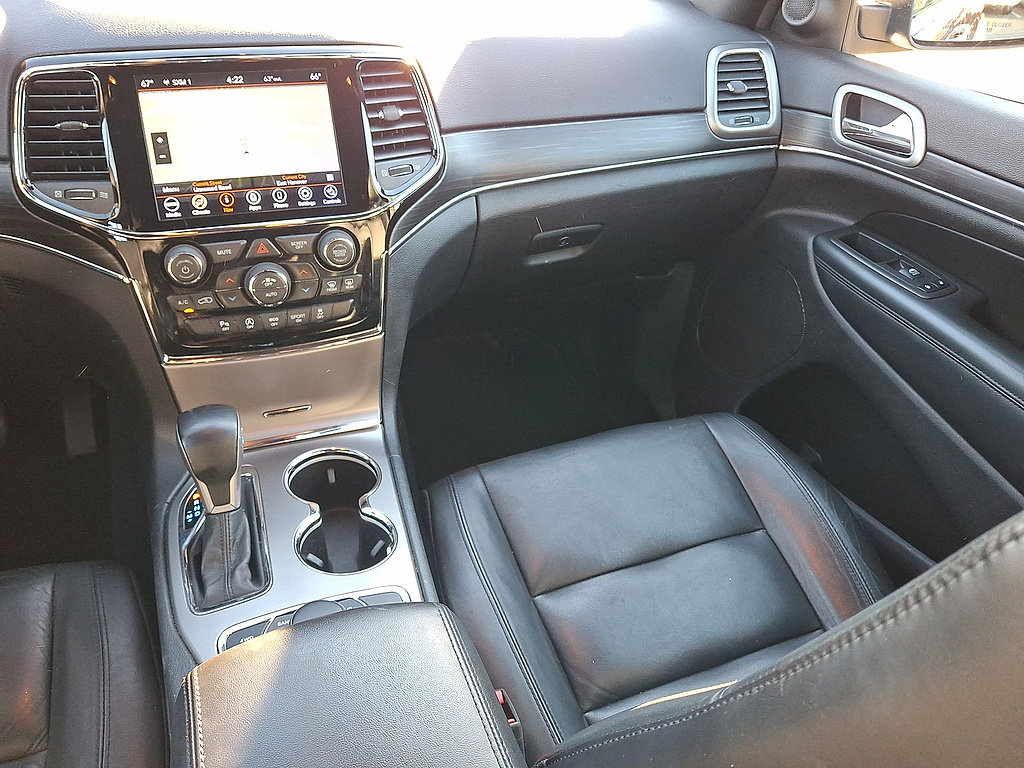 Used 2020 Jeep Grand Cherokee Limited AWD/4WD image 11