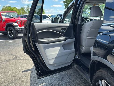 Used 2017 Honda Pilot EX-L image 28