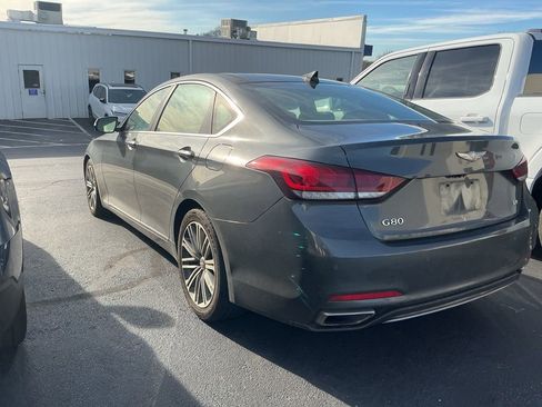 Used 2018 Genesis G80 3.8 w/ Option Group 02 image 2
