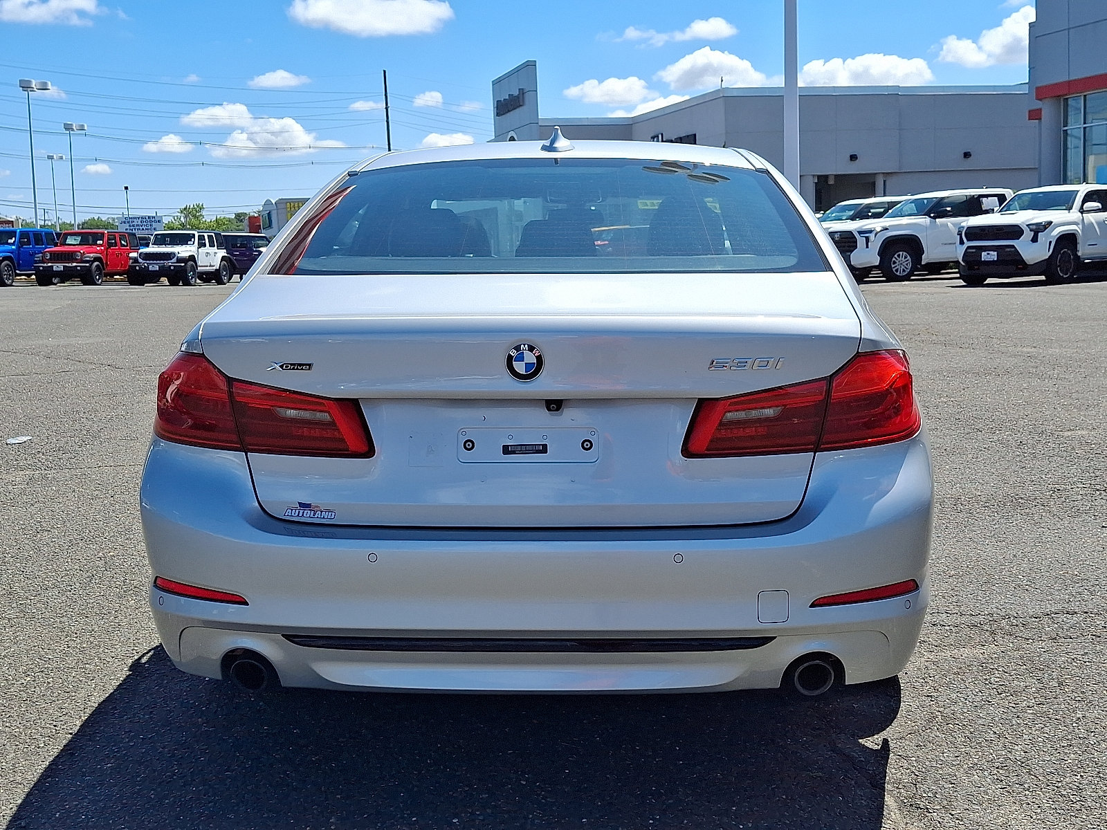 Used 2019 BMW 530i xDrive w/ Convenience Package AWD/4WD image 6