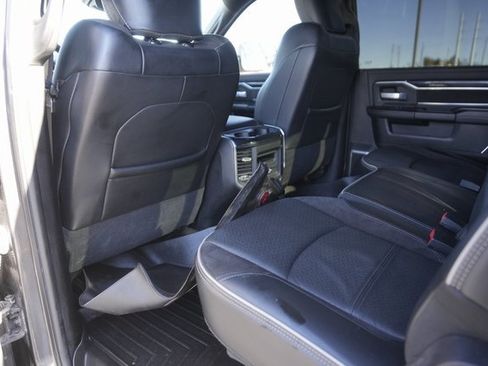 Used 2020 RAM 2500 Laramie w/ Night Edition image 12