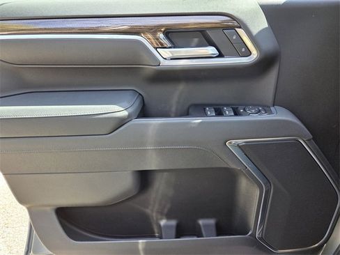 New 2026 Chevrolet Silverado 1500 LT w/ LPO, Dark Essentials Package image 24