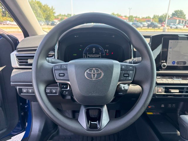 Used 2026 Toyota Camry LE FWD image 28