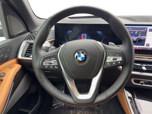 Used 2025 BMW X5 xDrive40i image 57