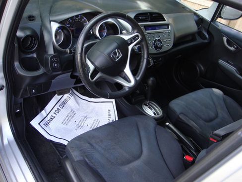 Used 2011 Honda Fit Sport image 10