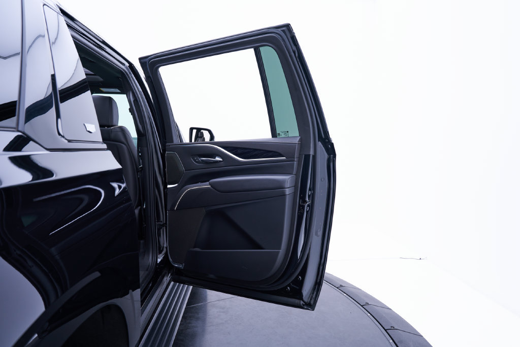 Used 2022 Cadillac Escalade ESV Sport w/ Touring Package AWD/4WD image 34