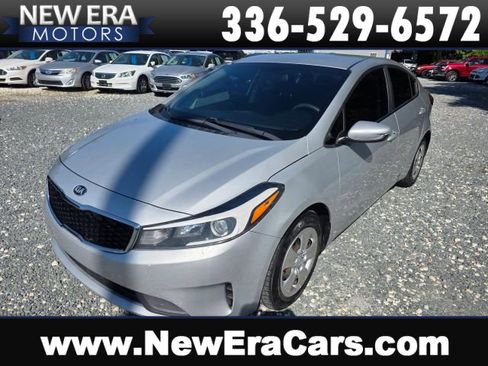 Used 2018 Kia Forte LX w/ LX Rear Camera Package FWD image 1