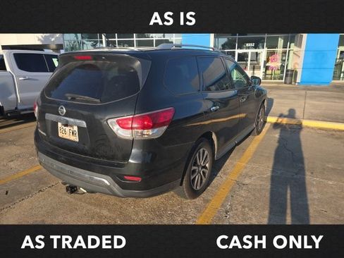 Used 2016 Nissan Pathfinder S FWD image 5
