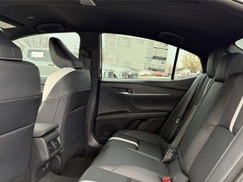 New 2026 Toyota Camry Hybrid image 25