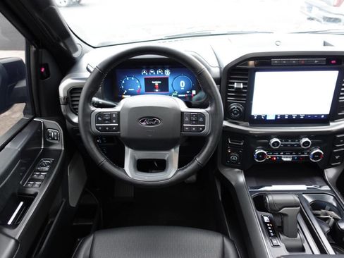 Used 2024 Ford F150 Lariat image 43