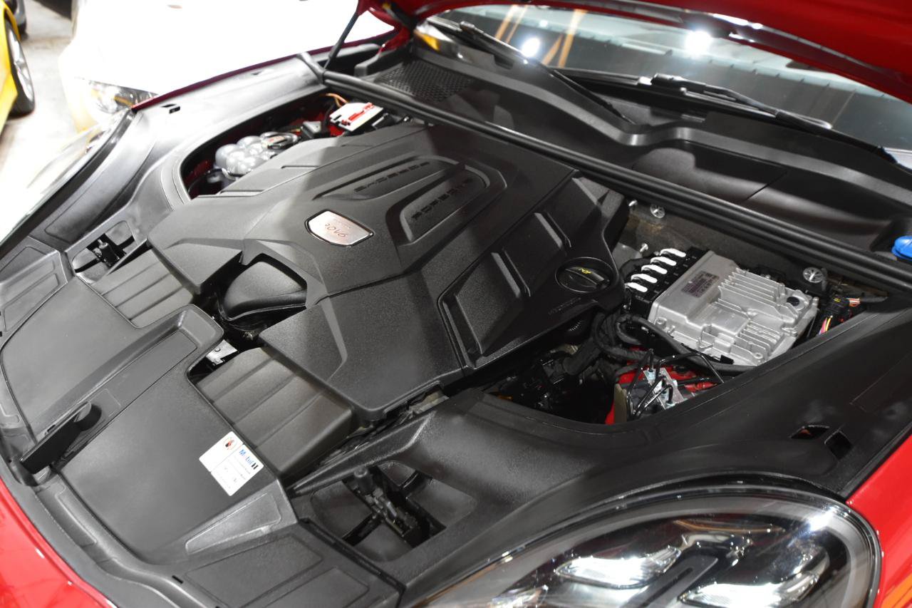 Used 2021 Porsche Cayenne AWD/4WD image 52