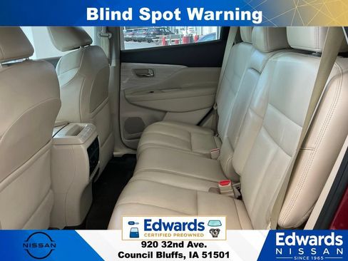 Used 2018 Nissan Murano SL w/ Moonroof Package AWD/4WD image 15