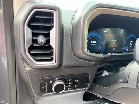 Used 2025 Ford Bronco Sport Big Bend AWD/4WD image 15