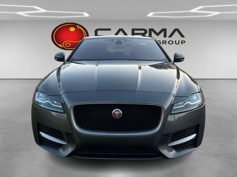 Used 2016 Jaguar XF R-Sport image 8