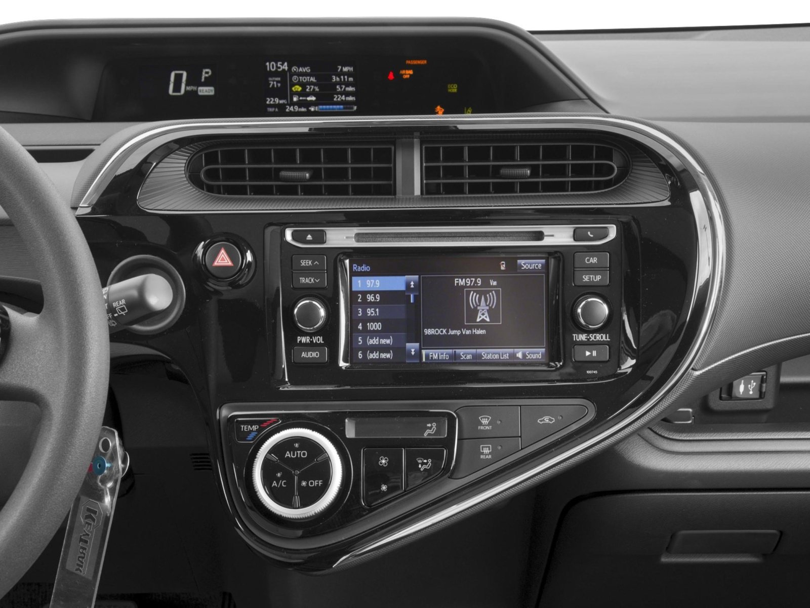 Used 2018 Toyota Prius C Two FWD image 11