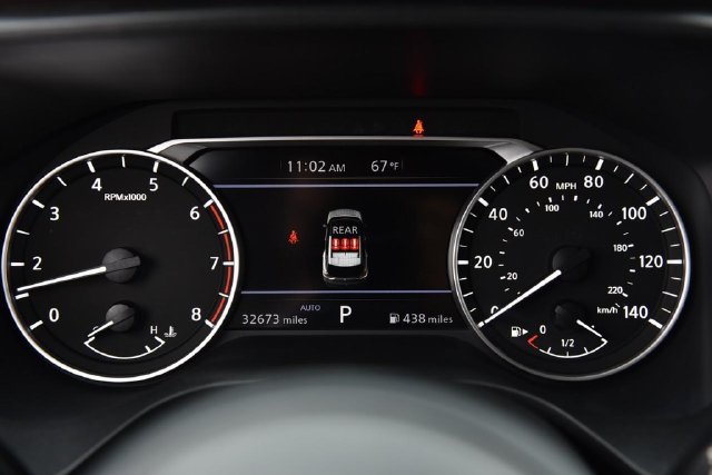 Used 2023 Nissan Rogue S AWD/4WD image 11