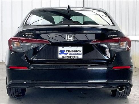 Certified 2025 Honda Civic Sport image 4