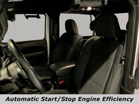 Used 2022 Jeep Wrangler Sport AWD/4WD image 19