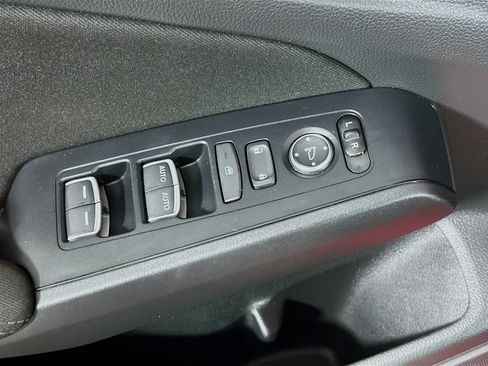 Used 2025 Honda Civic Sport image 15
