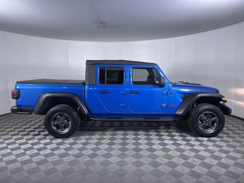 Used 2022 Jeep Gladiator Rubicon w/ Cold Weather Group AWD/4WD image 10