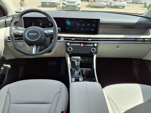 New 2025 Hyundai Tucson SEL image 5