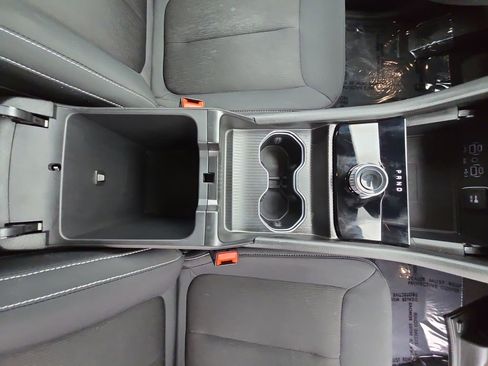 Used 2024 Jeep Grand Cherokee Laredo X w/ Luxury Tech Group I image 19