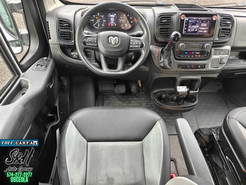 Used 2025 RAM ProMaster 3500 w/ Convenience Group FWD image 4