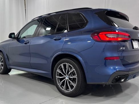 Used 2022 BMW X5 xDrive40i w/ M Sport Package AWD/4WD image 8