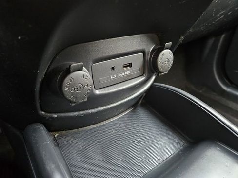 Used 2010 Kia Soul + w/ Audio Pkg image 23